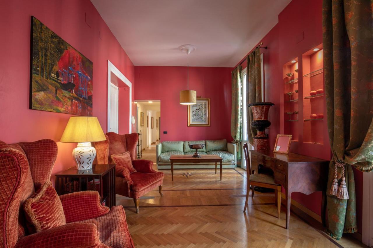 Maison d'hôtes 94 Piazza Di Spagna